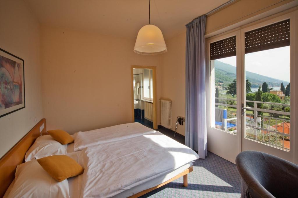 Club Hotel Olivi - Tennis Center Мальчезине Номер фото
